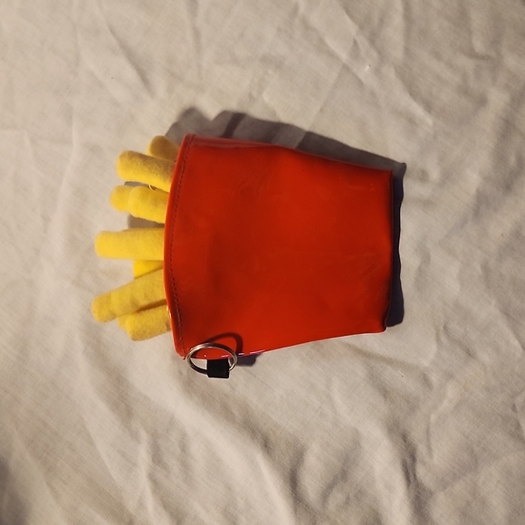 1976,2003 sanrio Hello Kitty coin purse - Picture 2 of 3